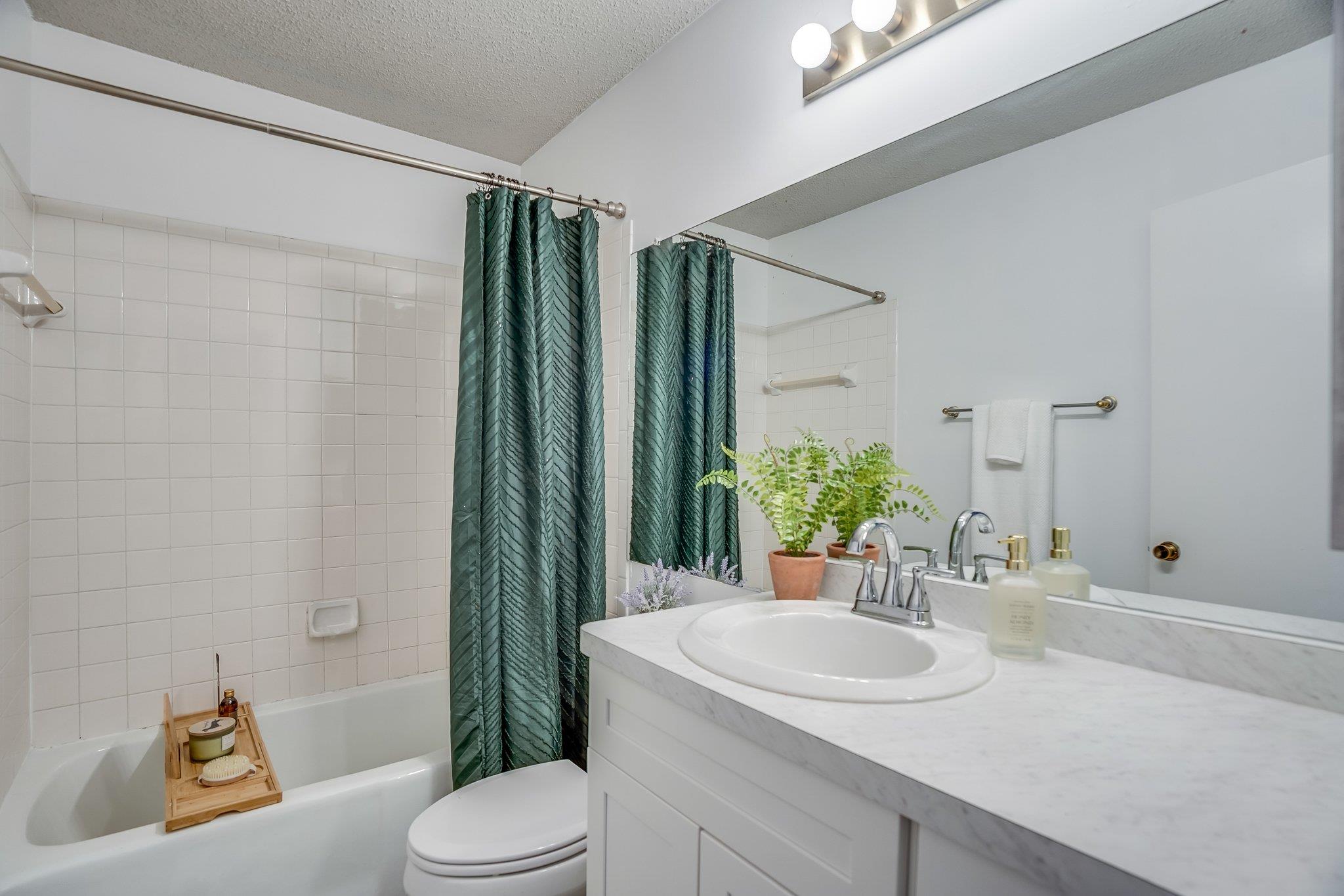 11901 Swearingen Dr #37 Property Photo 7