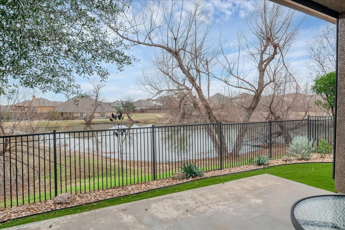 4332 Teravista Club Dr 18 Property Photo 2