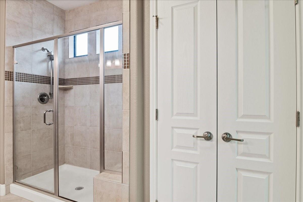 4332 Teravista Club Dr 18 Property Photo 16