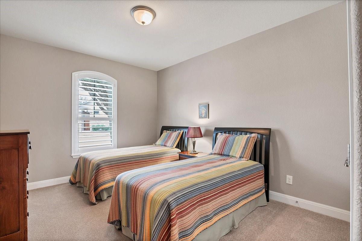 4332 Teravista Club Dr 18 Property Photo 17