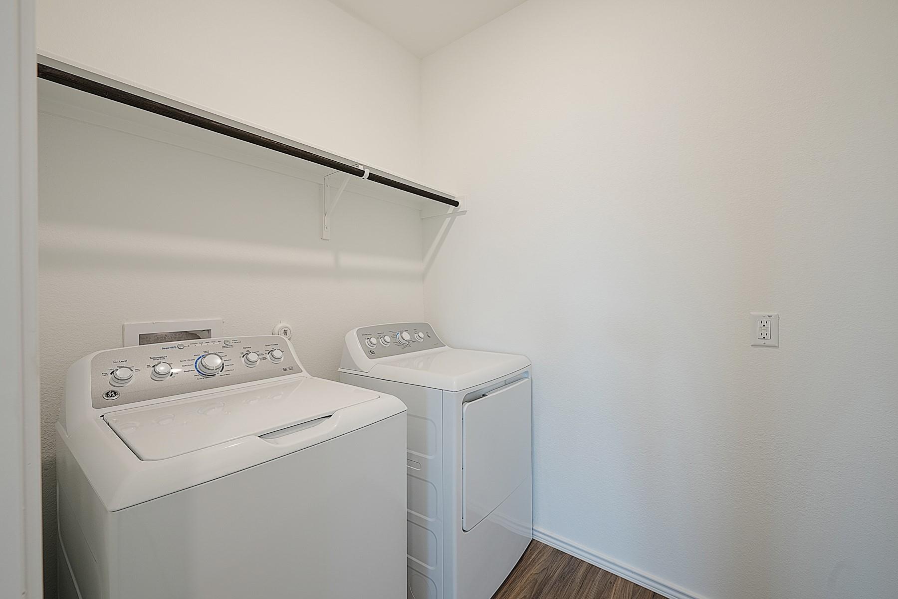 932 Mallow Rd Property Photo 13
