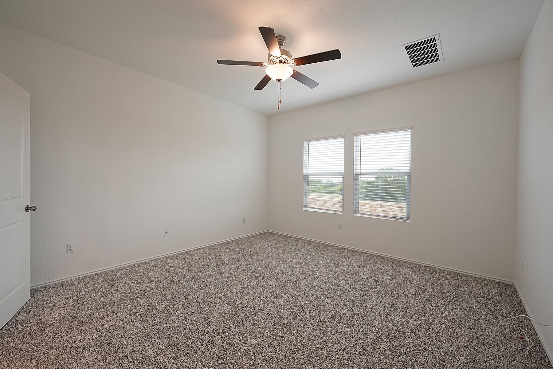 932 Mallow Rd Property Photo 14