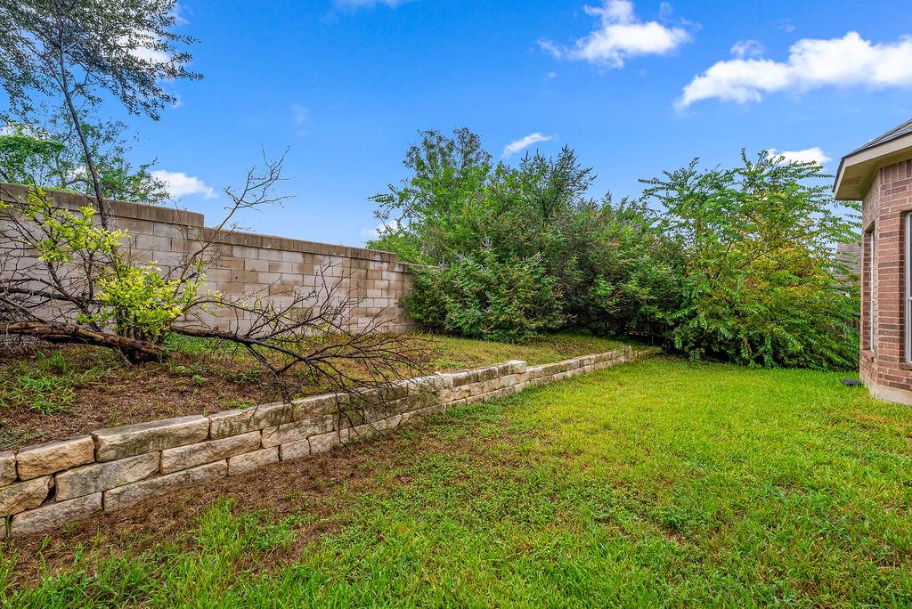 2217 Westfalian Trl Property Photo 20