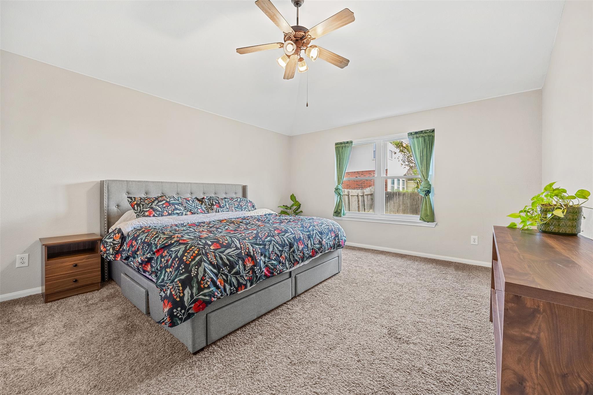11204 Silo Valley Dr Property Photo 9