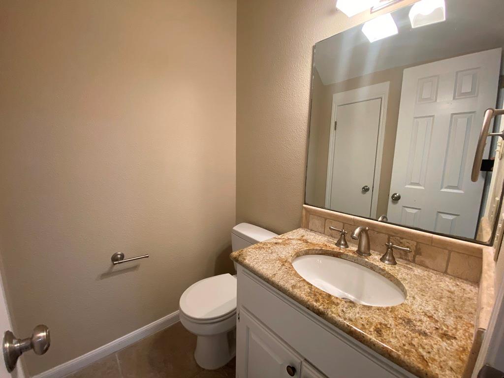 1307 Kinney Ave #161 Property Photo 6