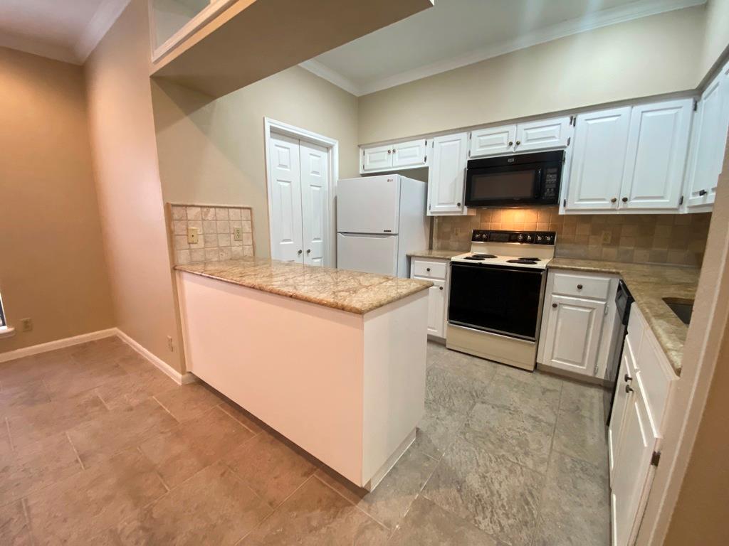 1307 Kinney Ave #161 Property Photo 7