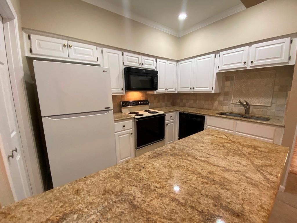 1307 Kinney Ave #161 Property Photo 8