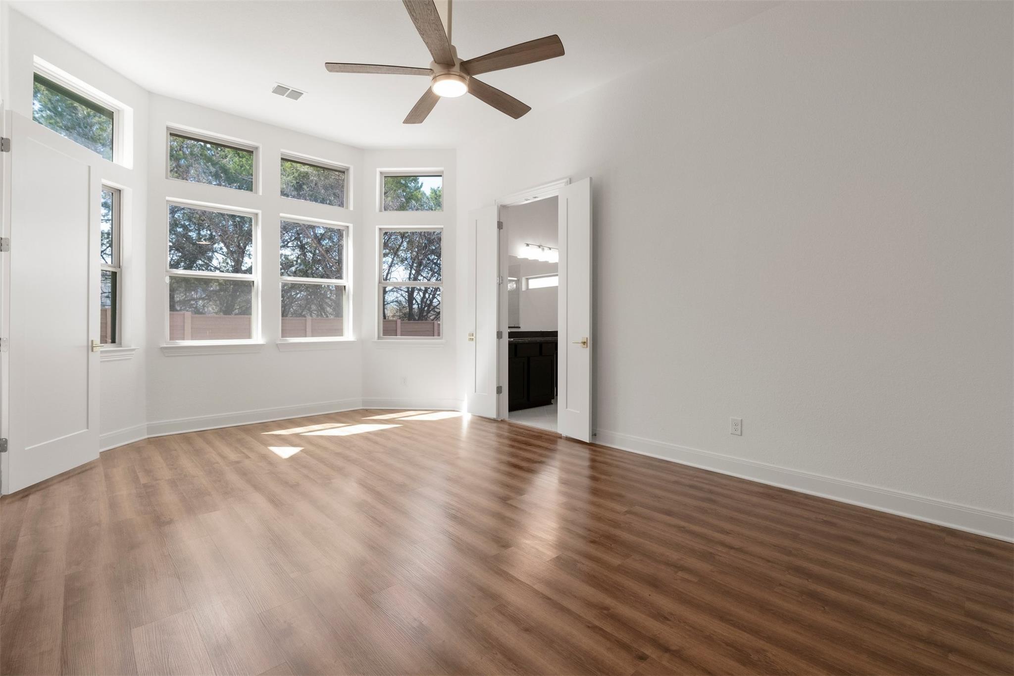 129 Du Bois Ln Property Photo 11