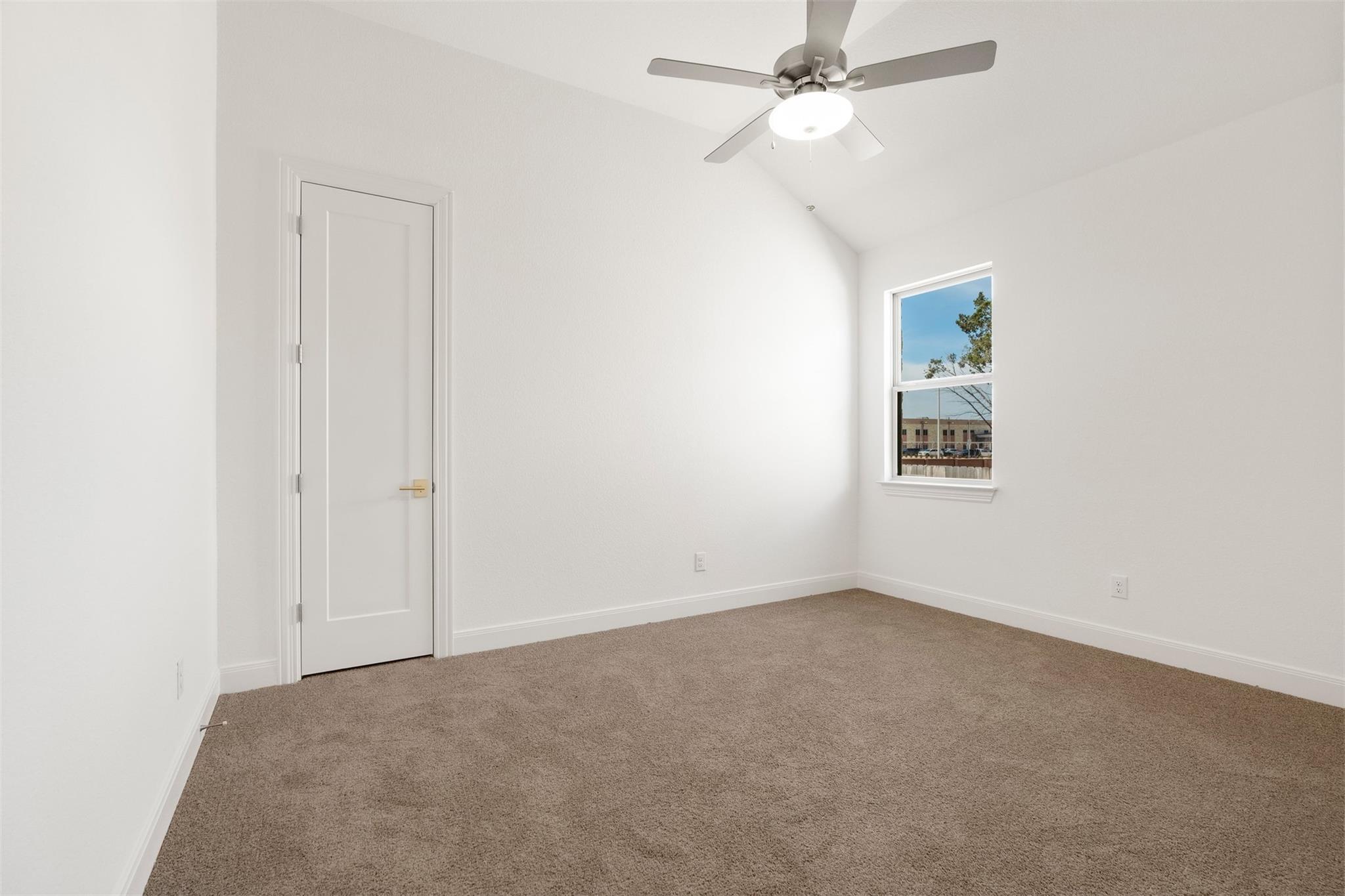 129 Du Bois Ln Property Photo 22