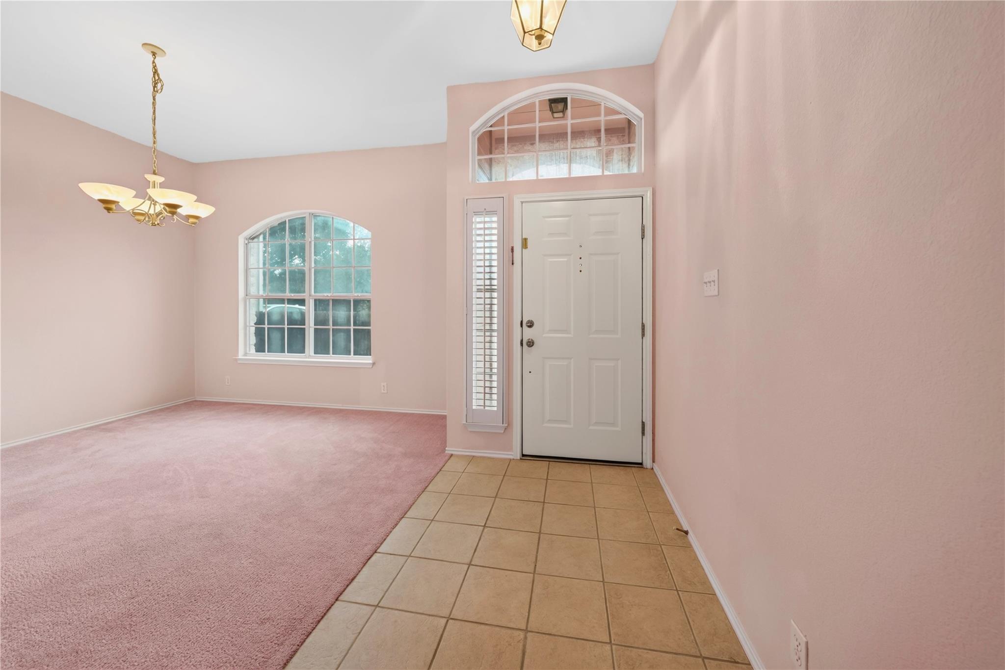 8700 Neider Dr Property Photo 3