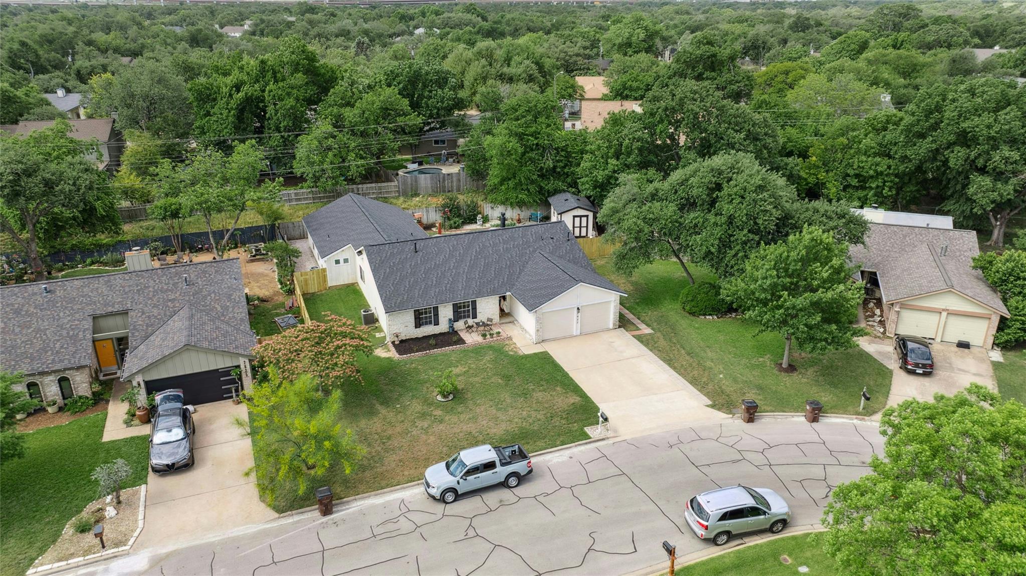 2627 Oak Meadow Dr Property Photo