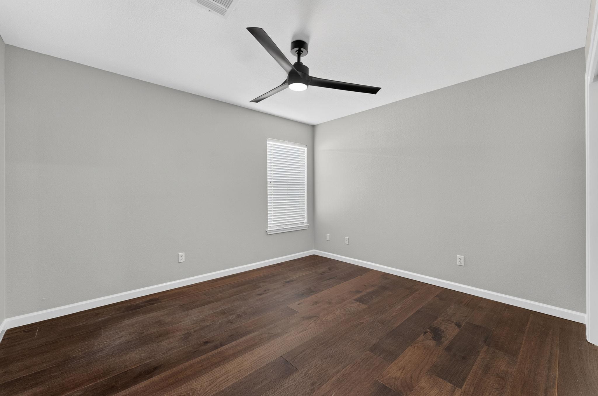 1004 Applerock None Property Photo 33