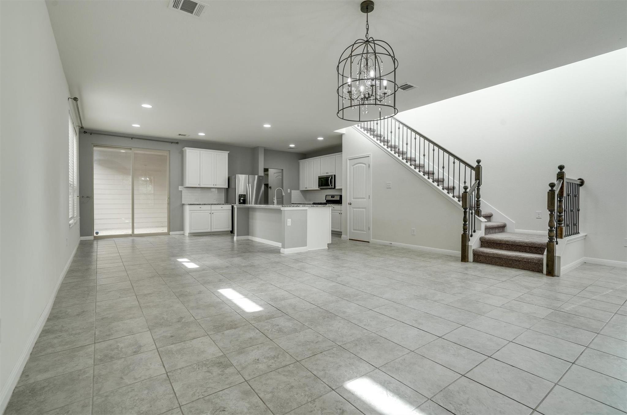 177 Diamond Point Dr Property Photo 4