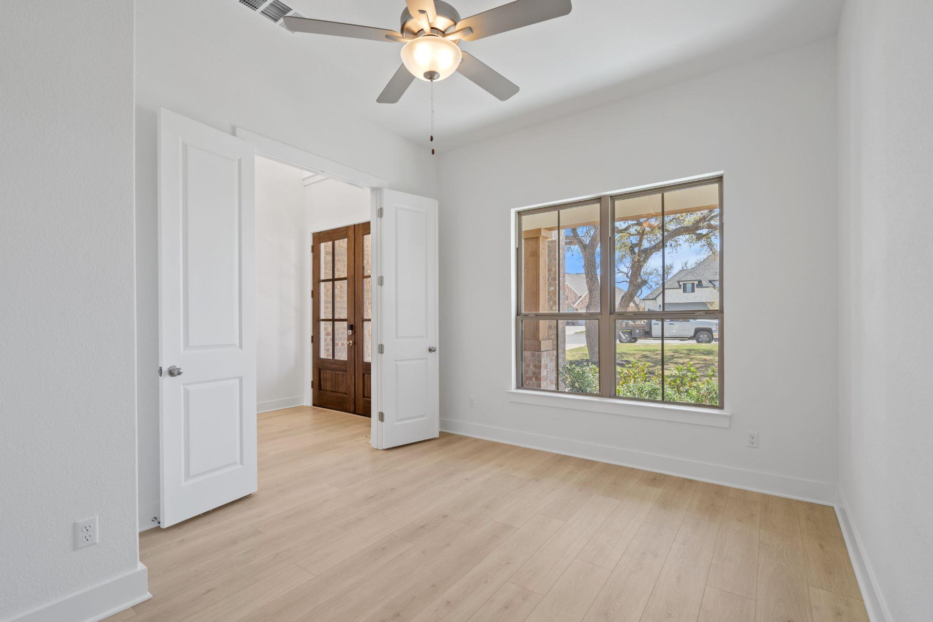 109 Roaring River Cir Property Photo 7