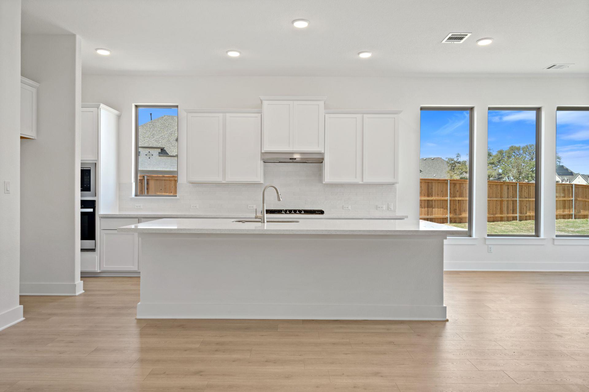 109 Roaring River Cir Property Photo 8