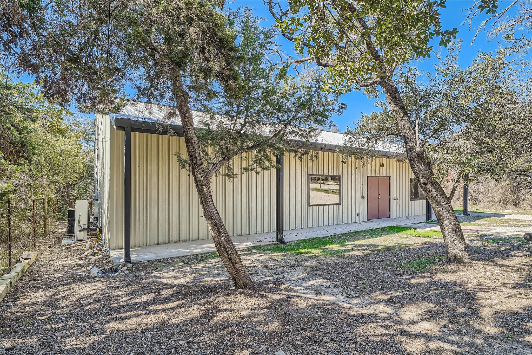 5256-5258 Bell Springs Rd Property Photo 11