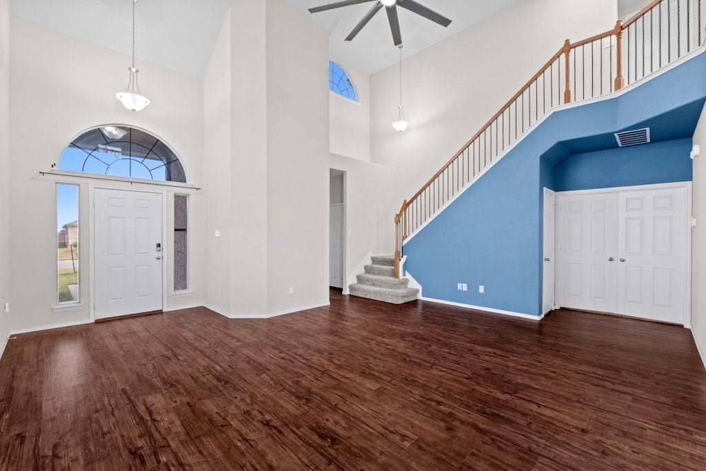 211 Highmore Ct Property Photo 8