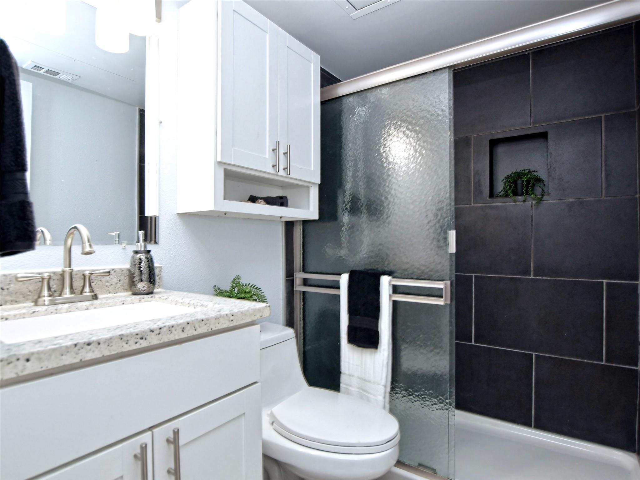 1840 Burton Dr #109 Property Photo 12