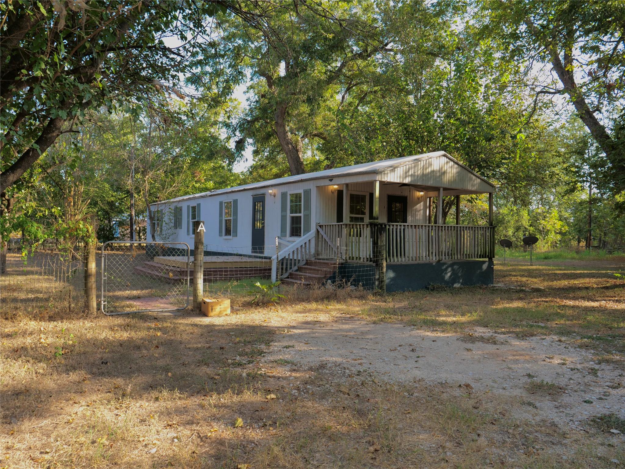1504 Citation Cir #a Property Photo 3