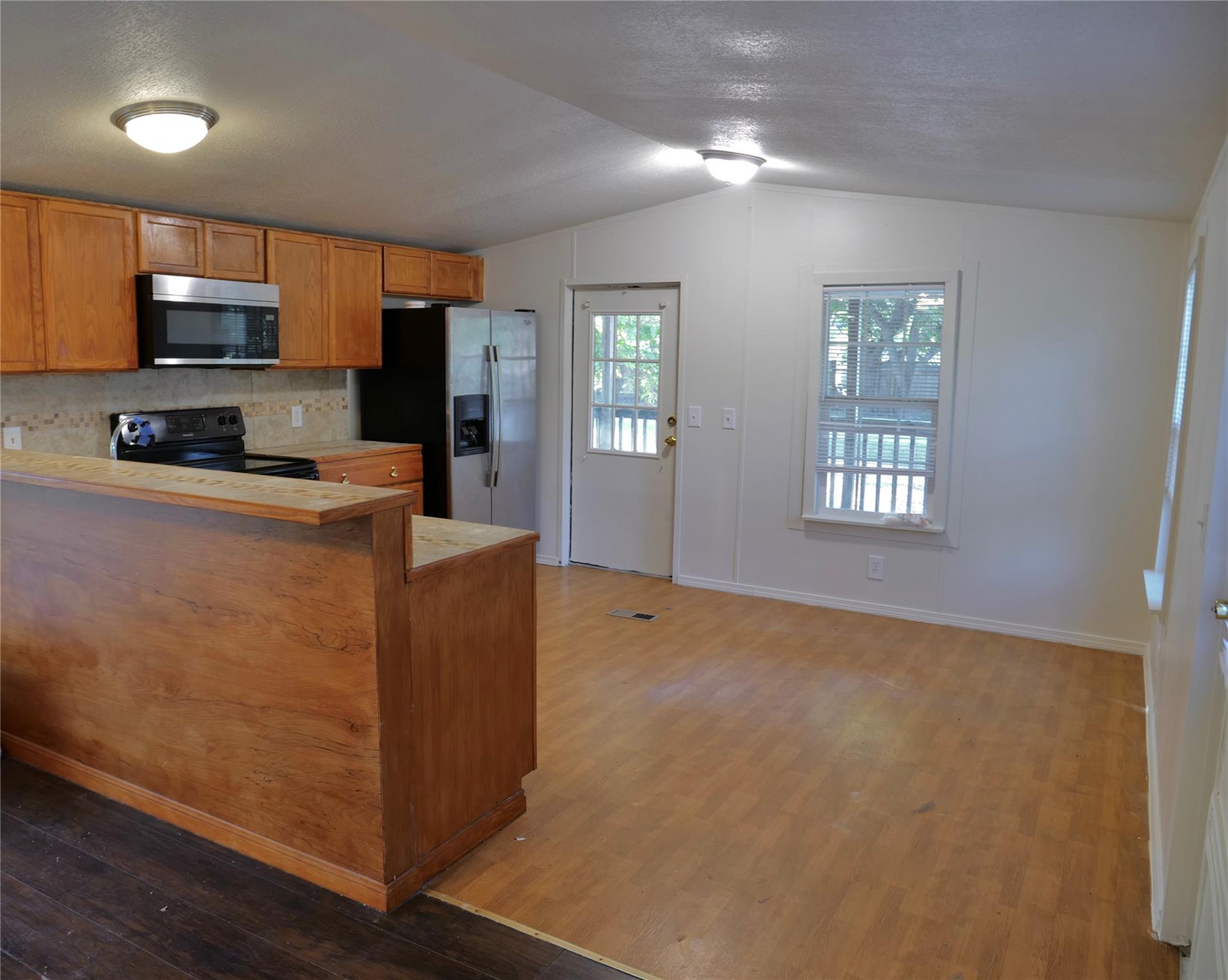1504 Citation Cir #a Property Photo 7