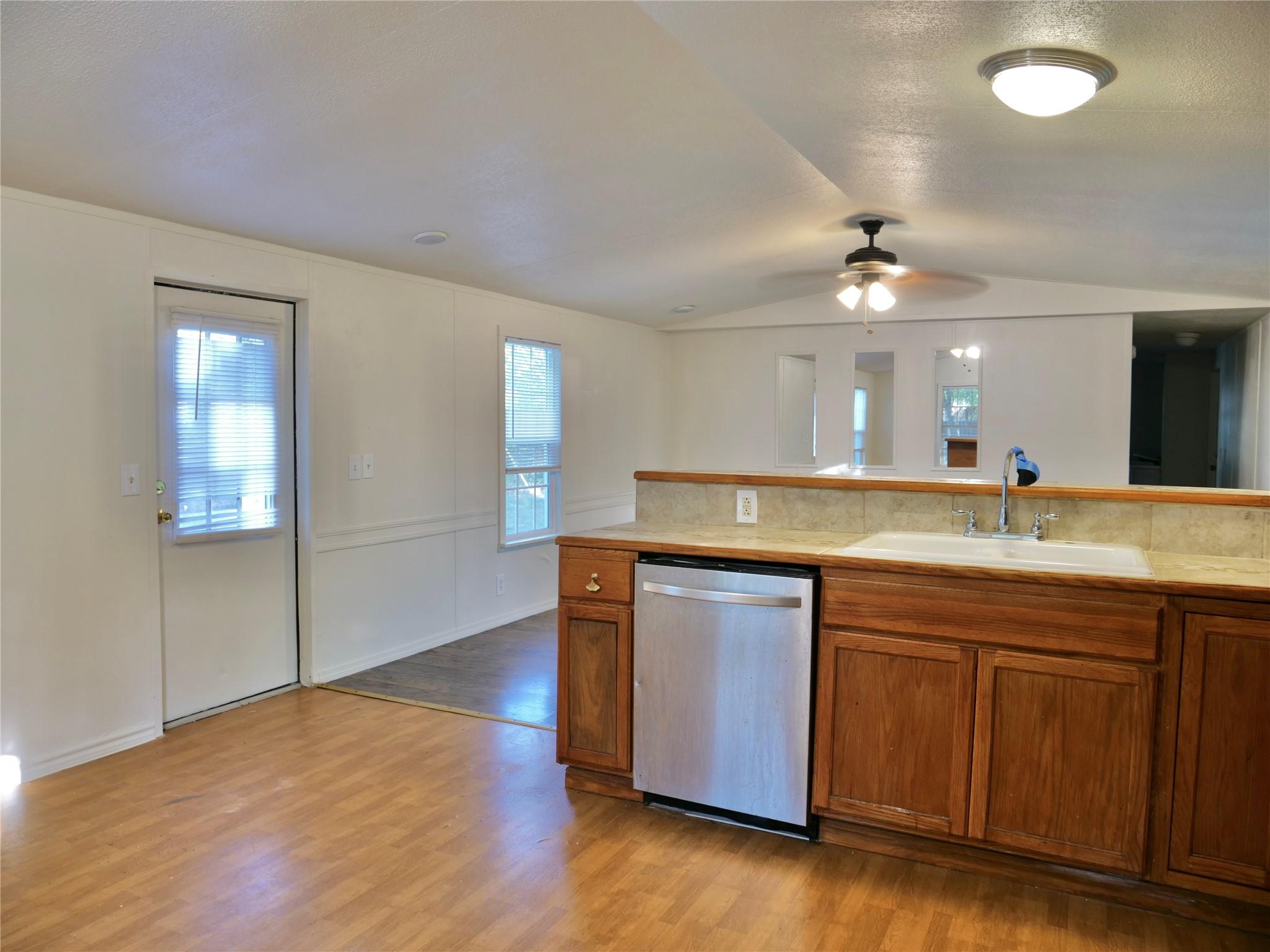 1504 Citation Cir #a Property Photo 13