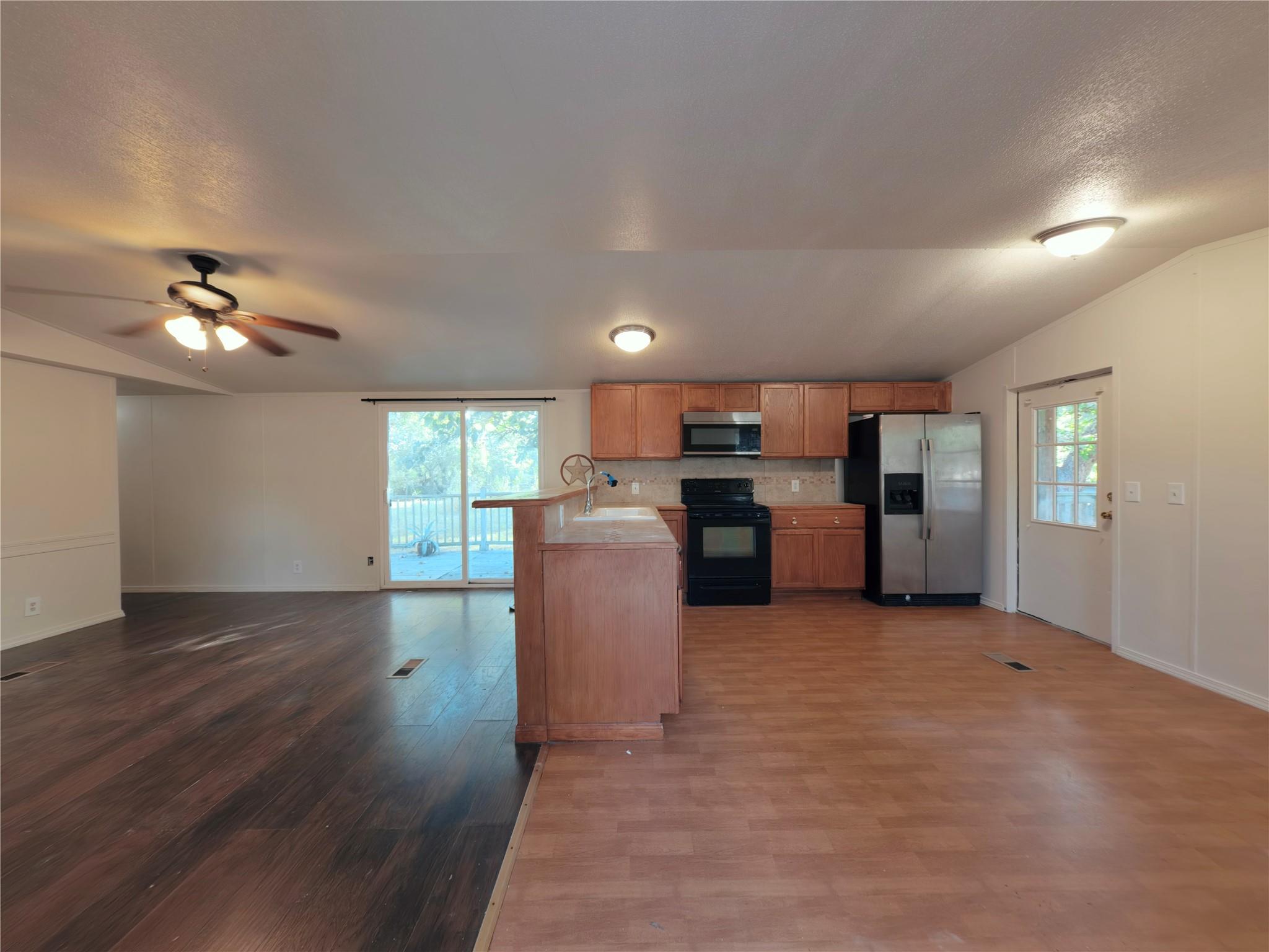 1504 Citation Cir #a Property Photo 16
