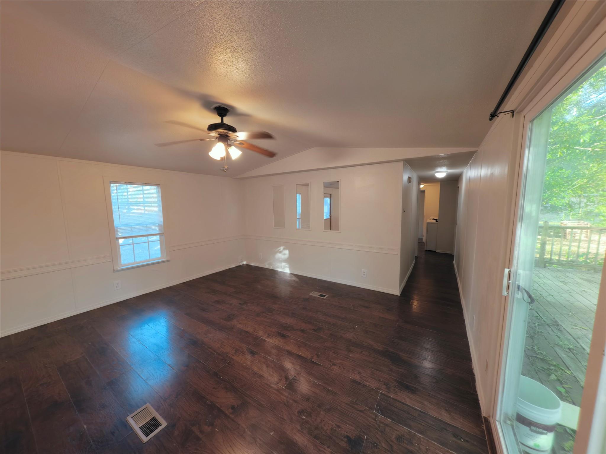 1504 Citation Cir #a Property Photo 18