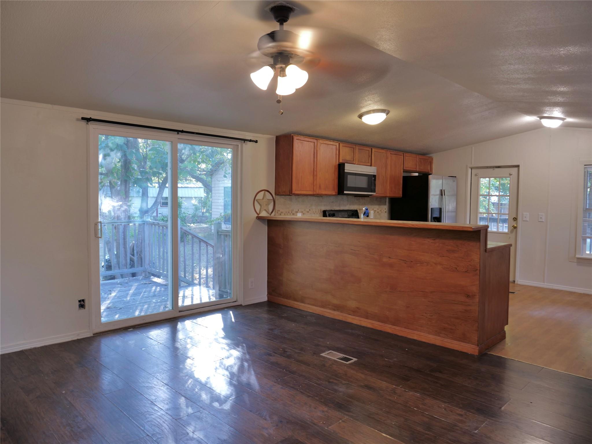 1504 Citation Cir #a Property Photo 27