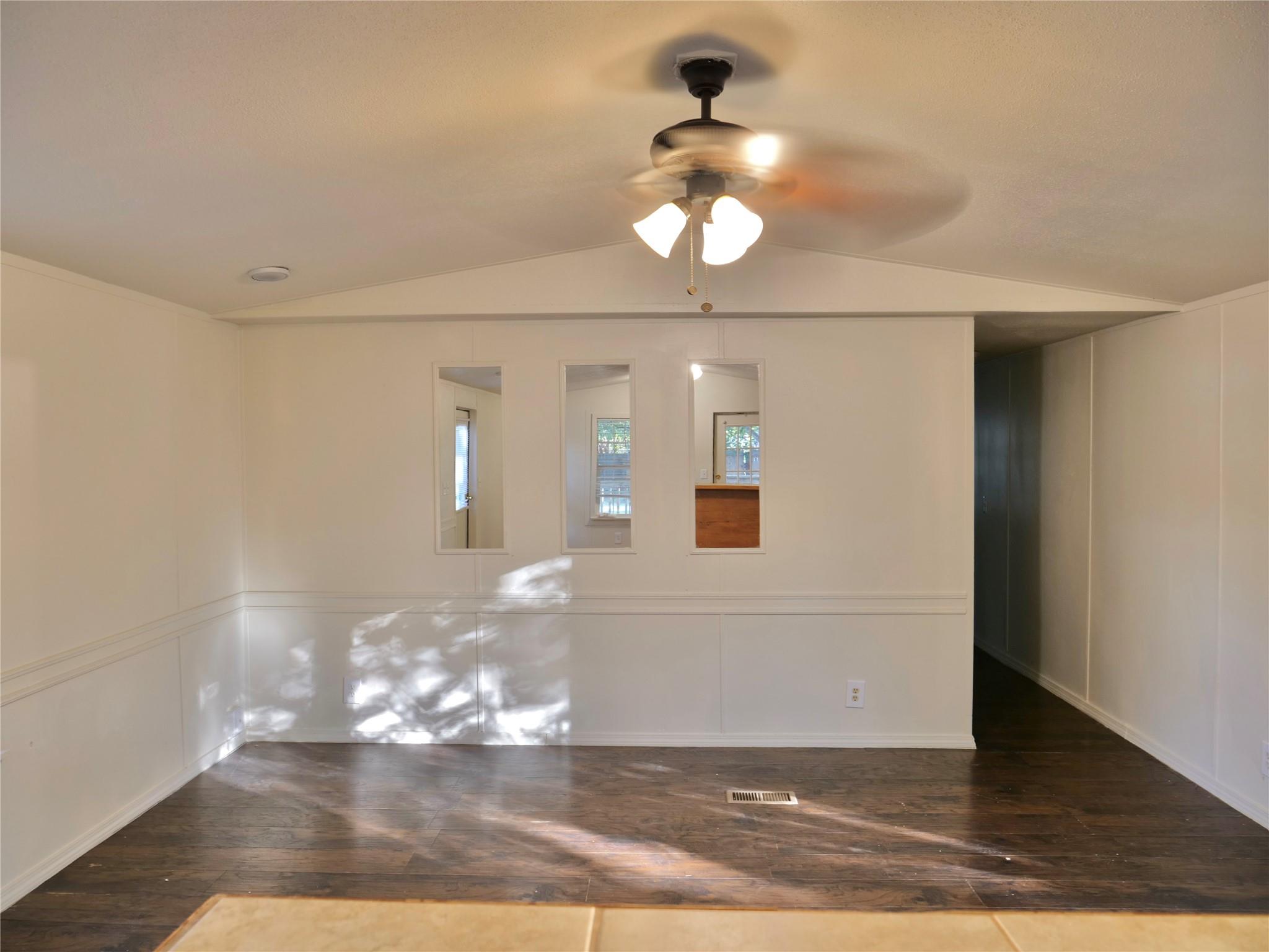 1504 Citation Cir #a Property Photo 28