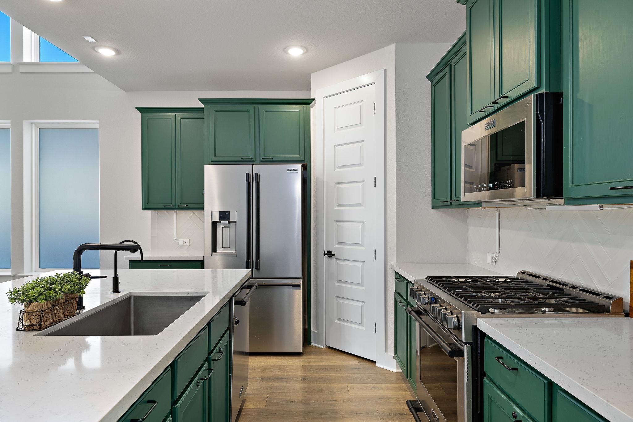 326 Smithsonian Ln Property Photo 10