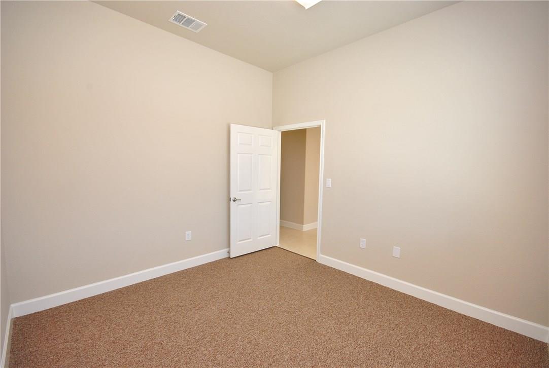 2911 S A.w. Grimes Blvd #760 Property Photo 10