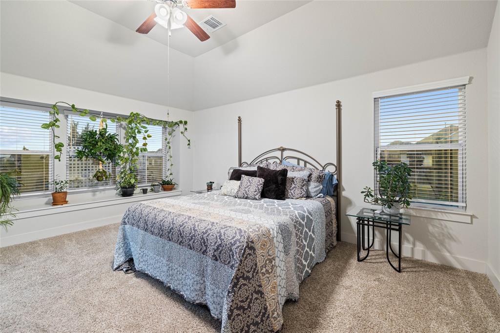136 Mountain Sage Loop Property Photo 23