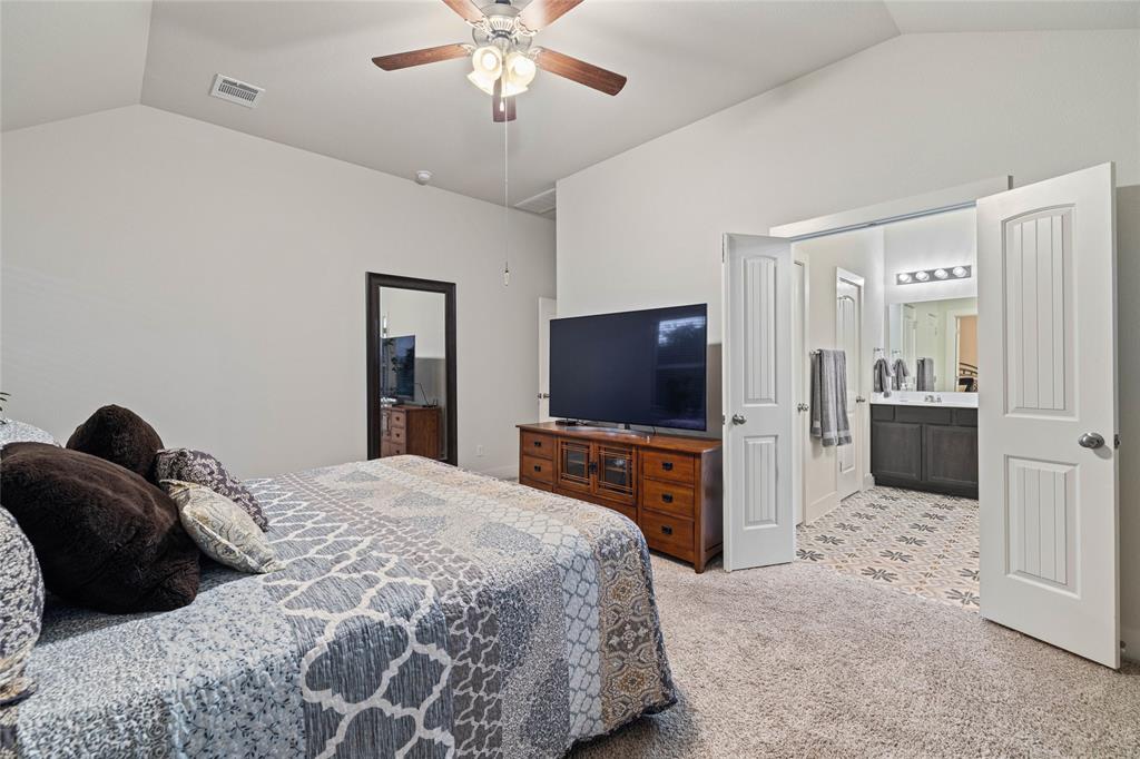 136 Mountain Sage Loop Property Photo 24