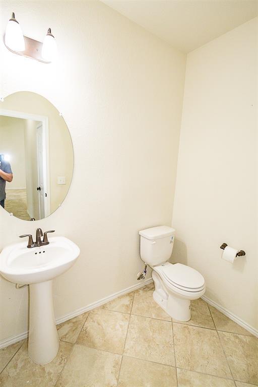 317 Noddy Rd Property Photo 12