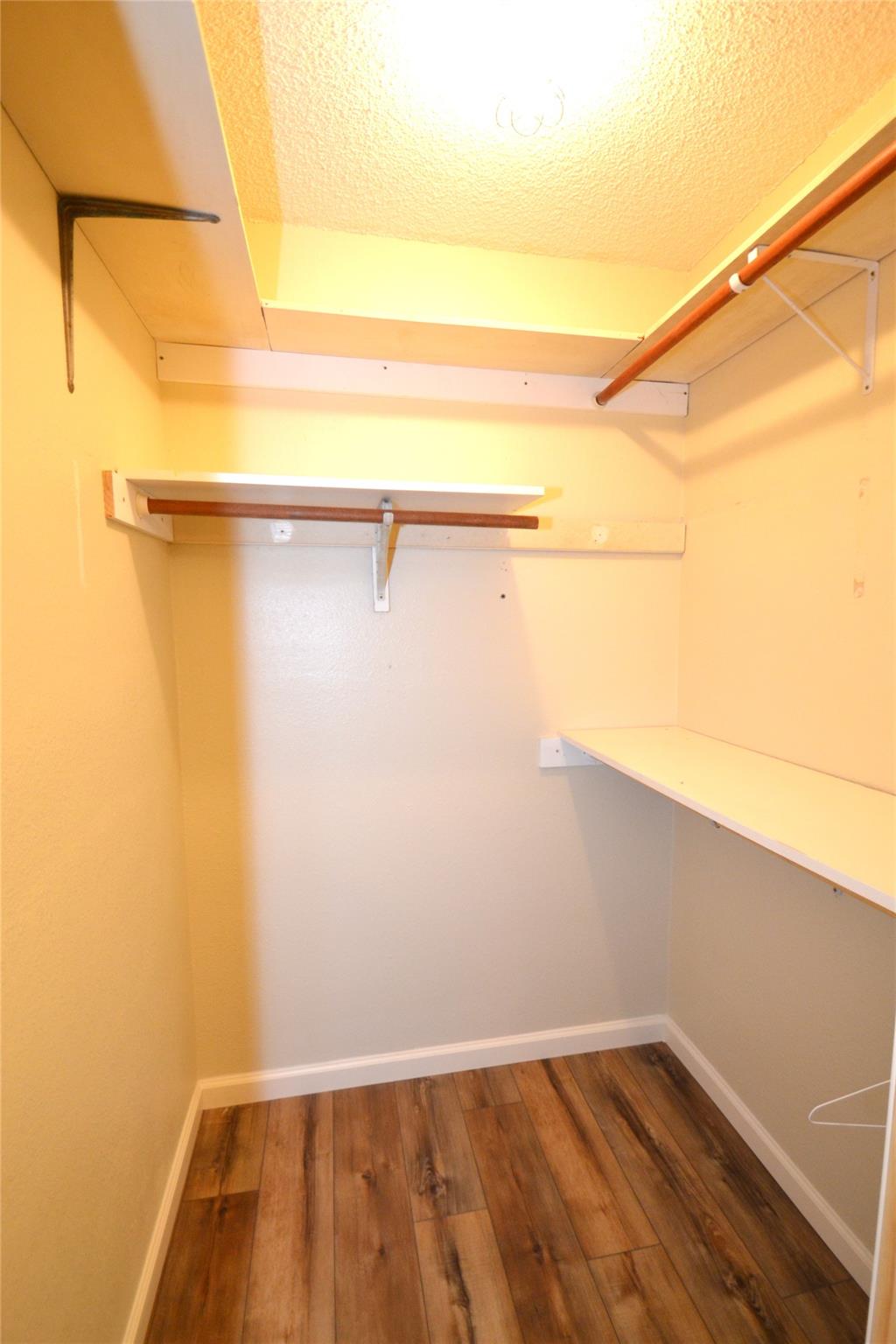 8833 Tallwood Dr Property Photo 17