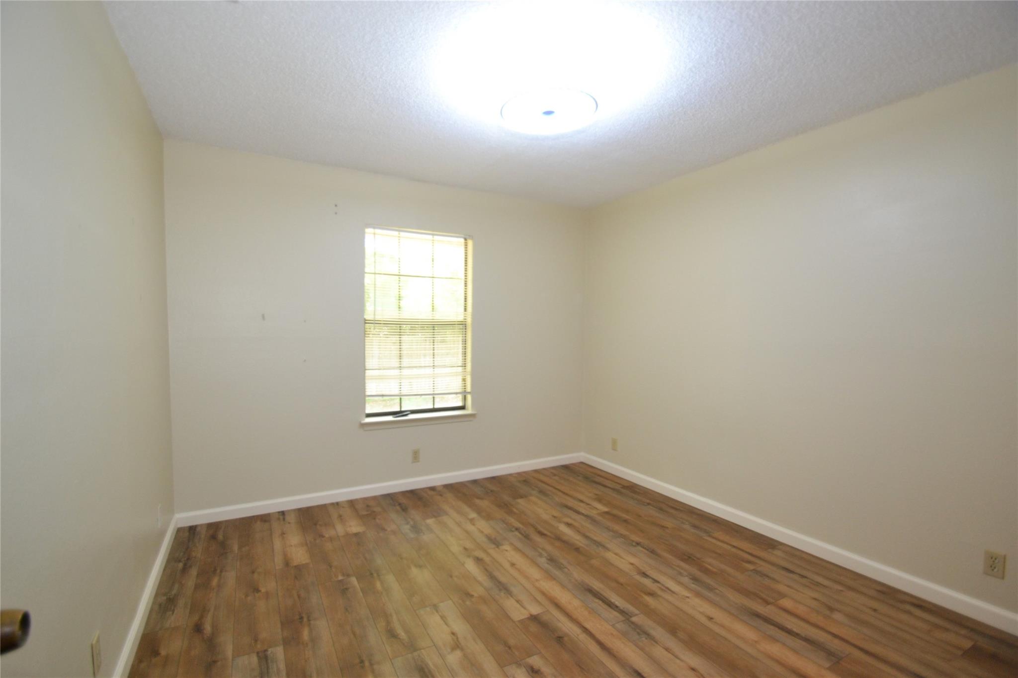 8833 Tallwood Dr Property Photo 22
