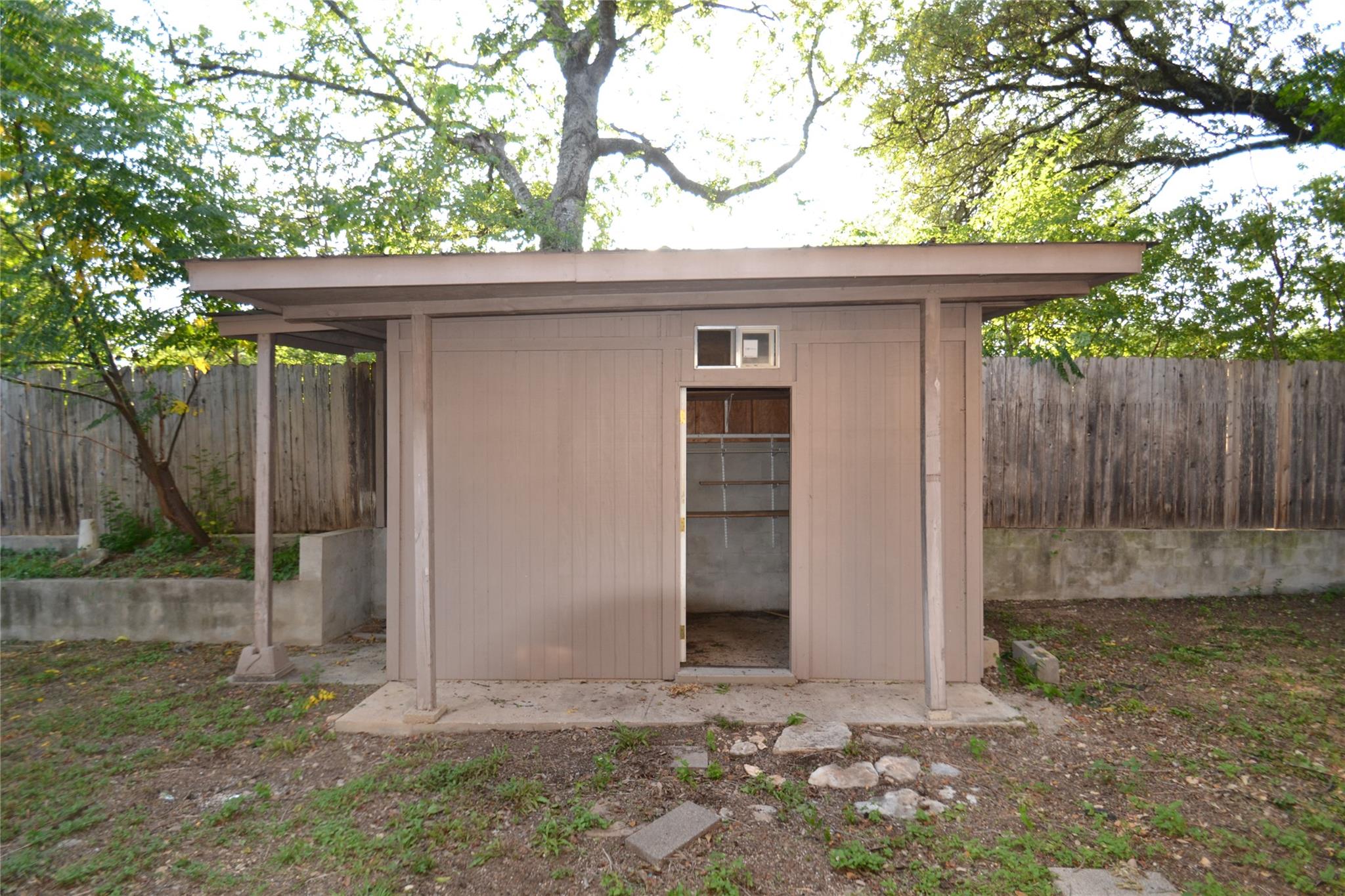 8833 Tallwood Dr Property Photo 33