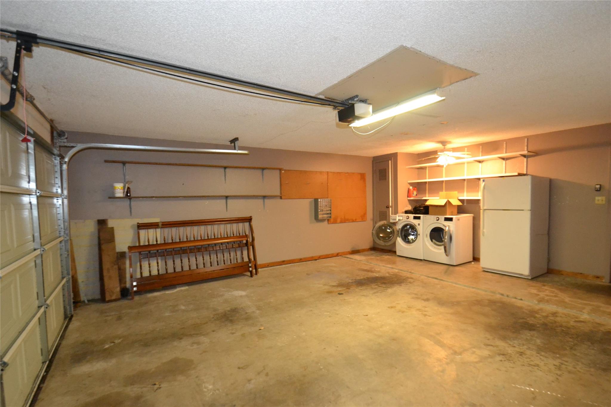 8833 Tallwood Dr Property Photo 37