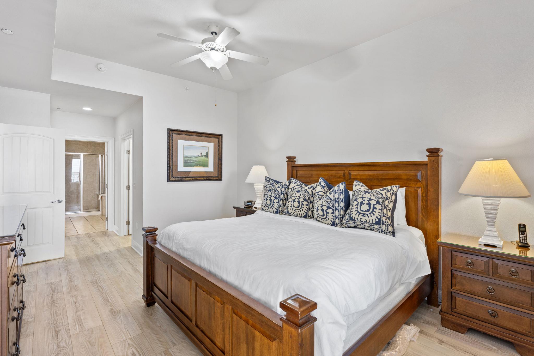 101 West Bank None #33 Property Photo 17