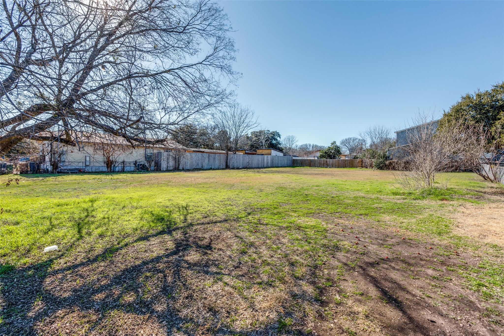 6908 Blessing Ave Property Photo 11