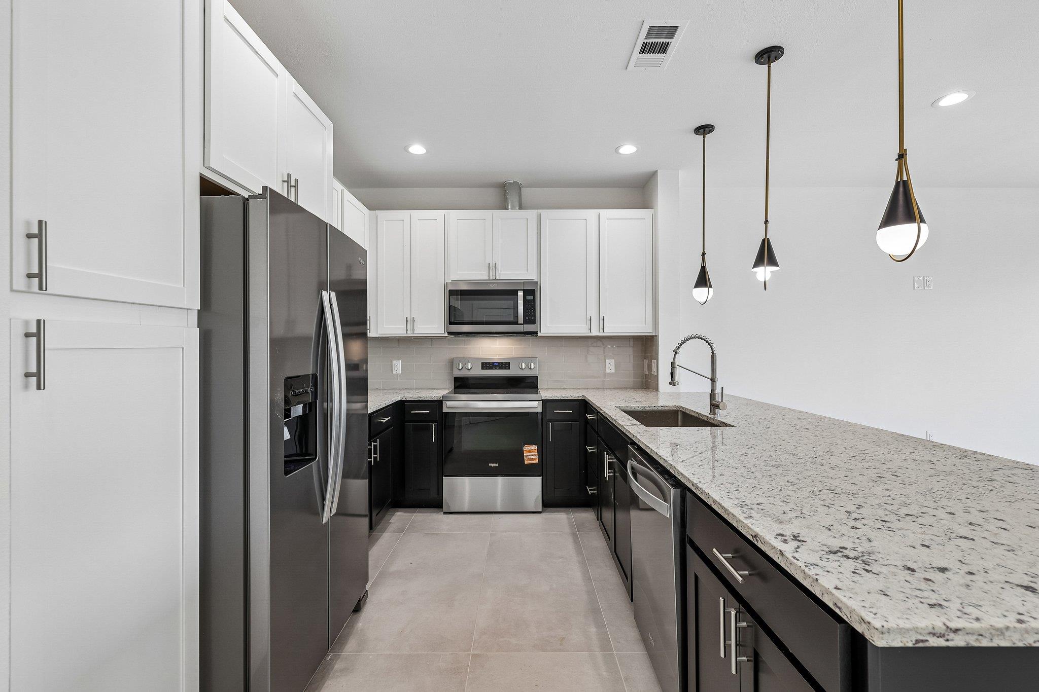 202 Tesla Cir Property Photo 14
