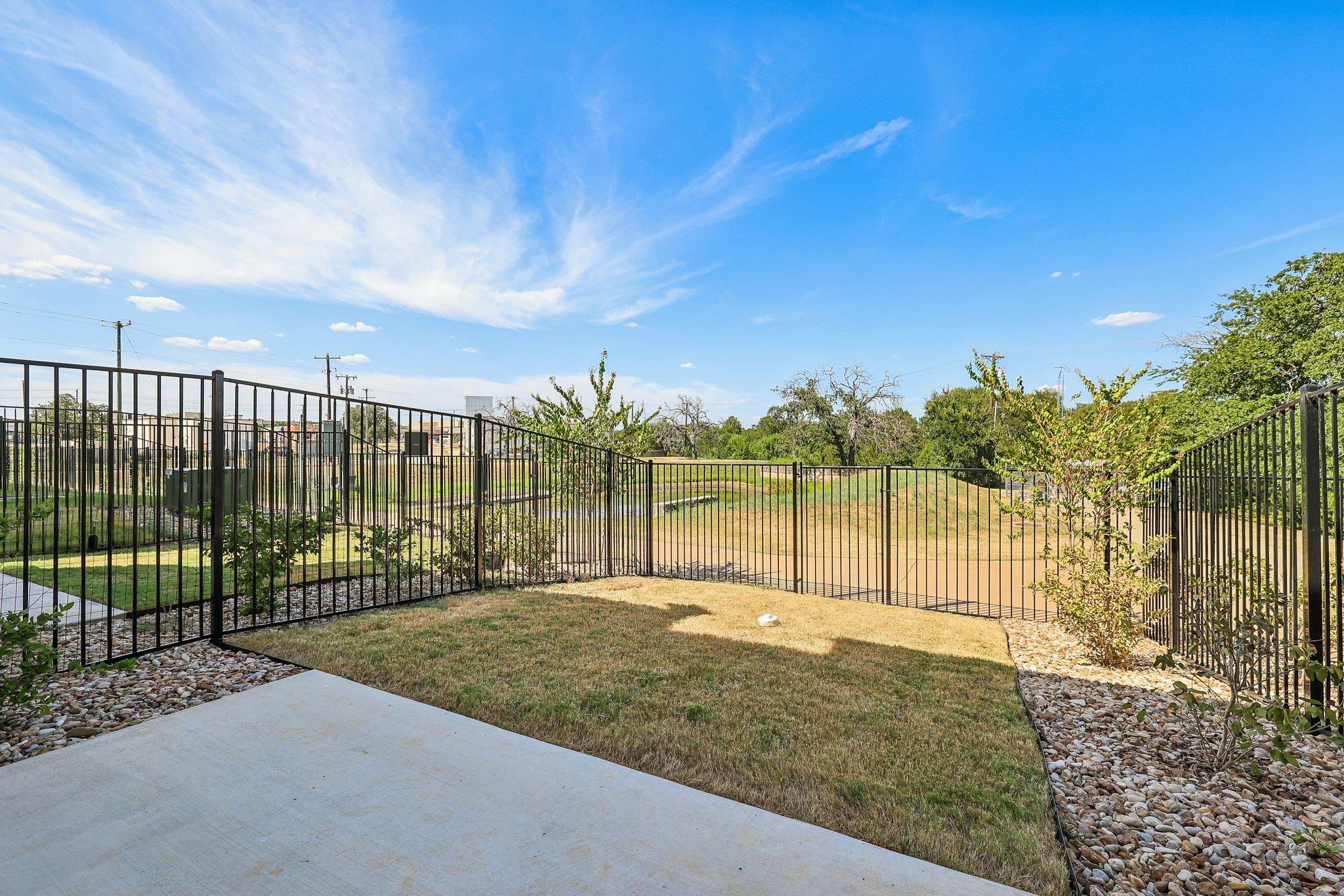 202 Tesla Cir Property Photo 29