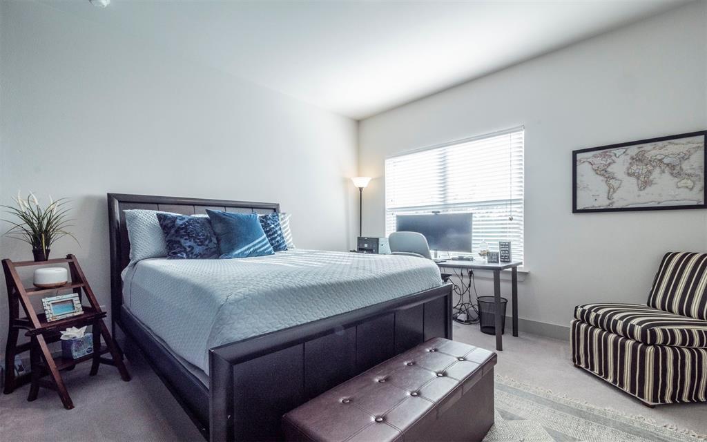 2101 Town Centre Dr #1907 Property Photo 4