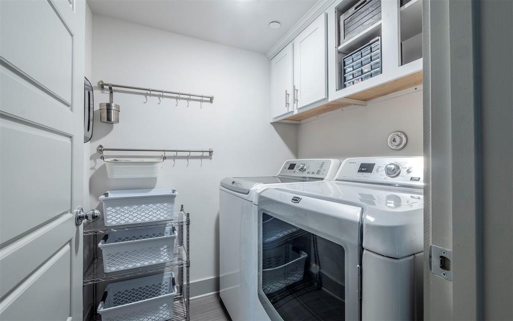 2101 Town Centre Dr #1907 Property Photo 7