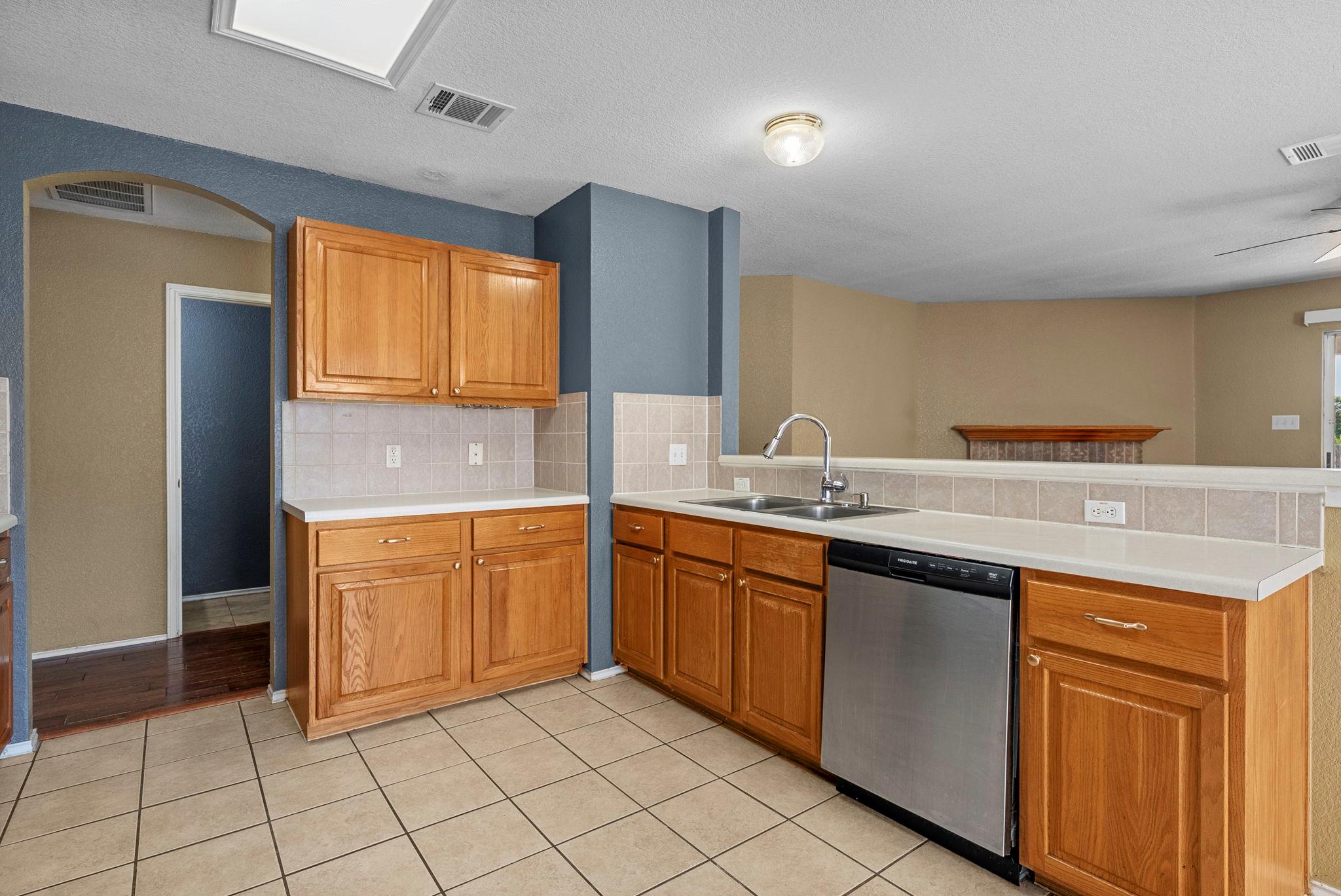 511 S Pauley Dr Property Photo 10