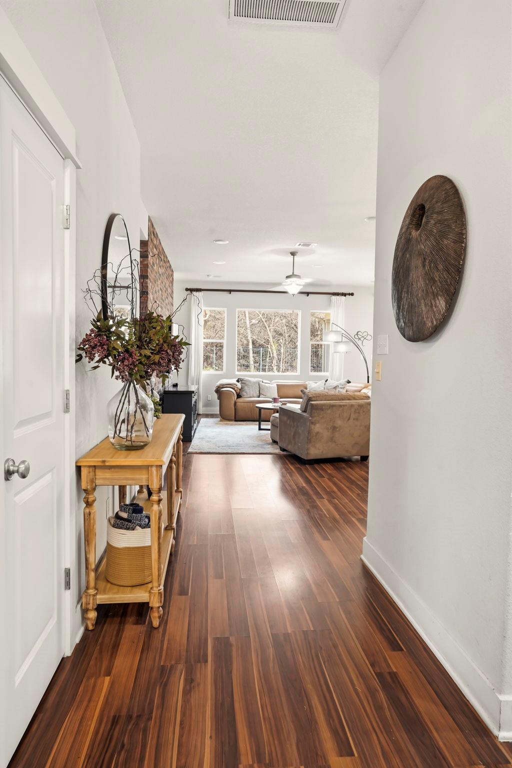 504 Bowery Trl Property Photo 6