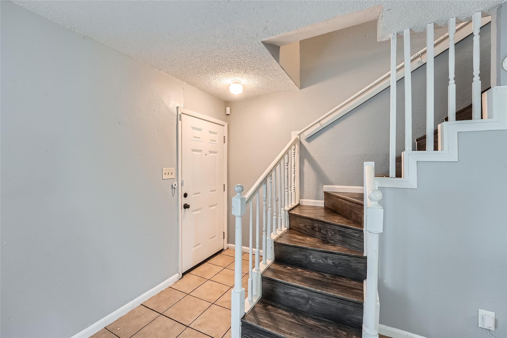 1306 E Saint Johns Ave Property Photo 4