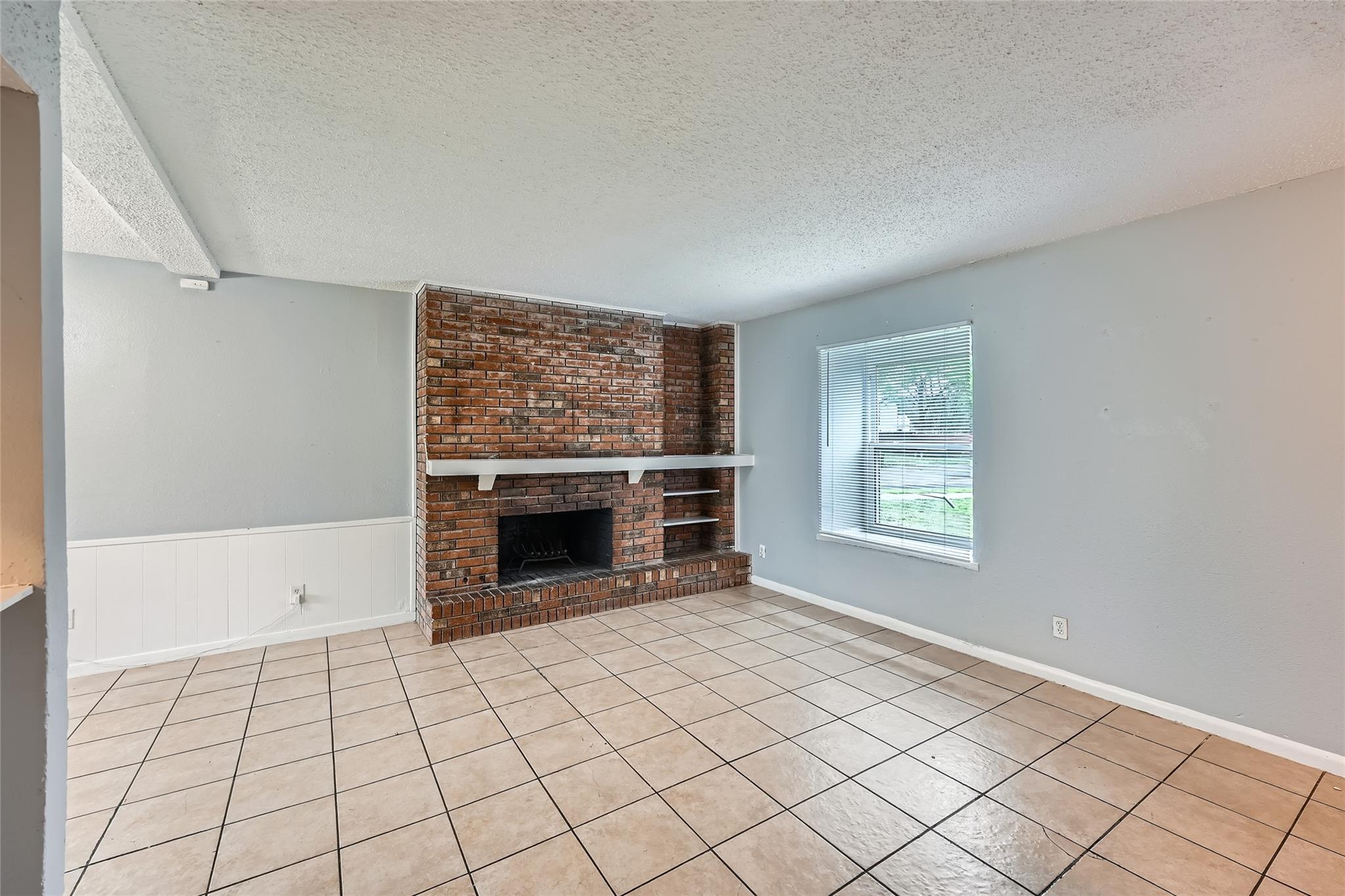 1306 E Saint Johns Ave Property Photo 6