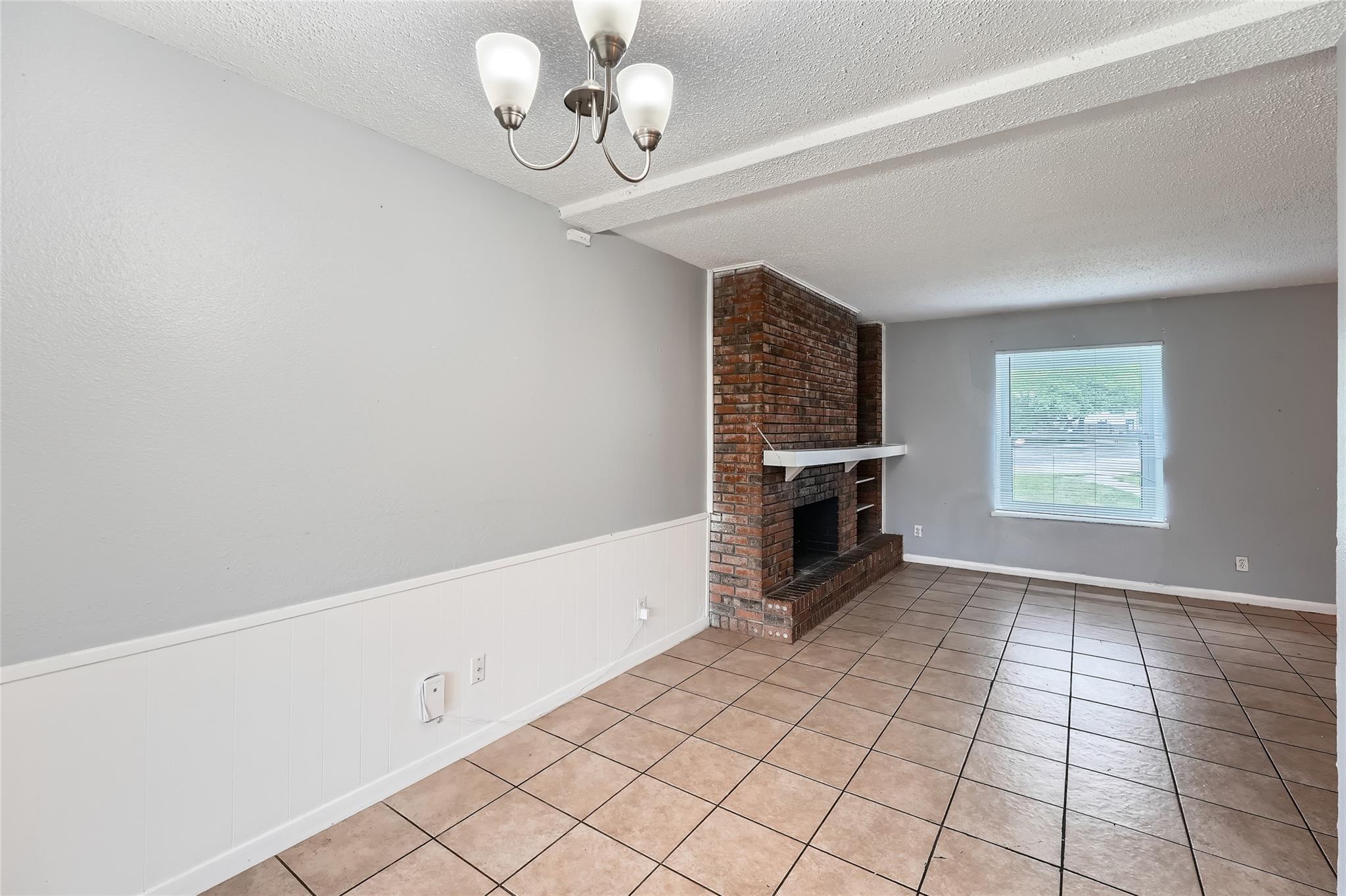 1306 E Saint Johns Ave Property Photo 9