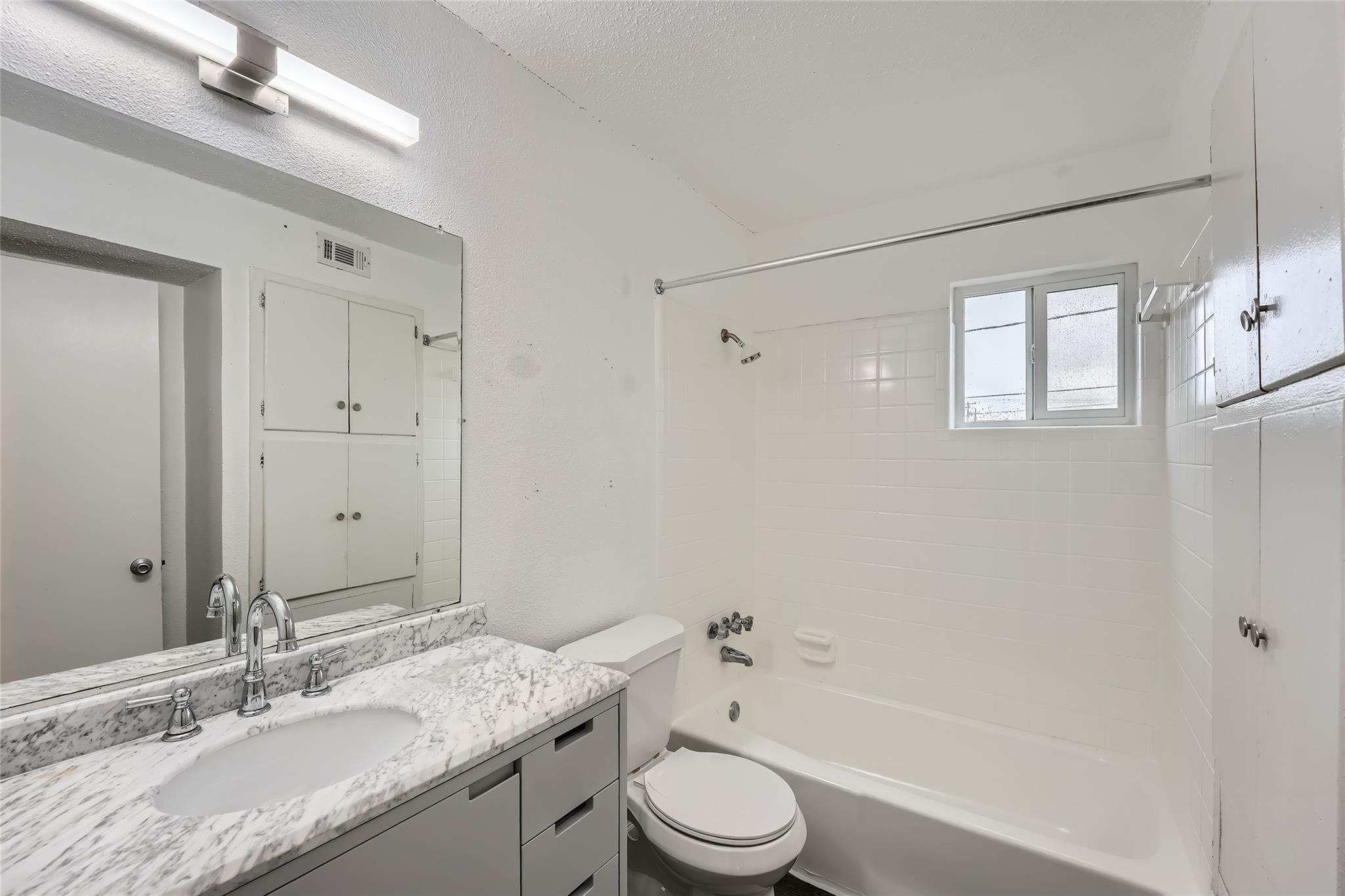 1306 E Saint Johns Ave Property Photo 19